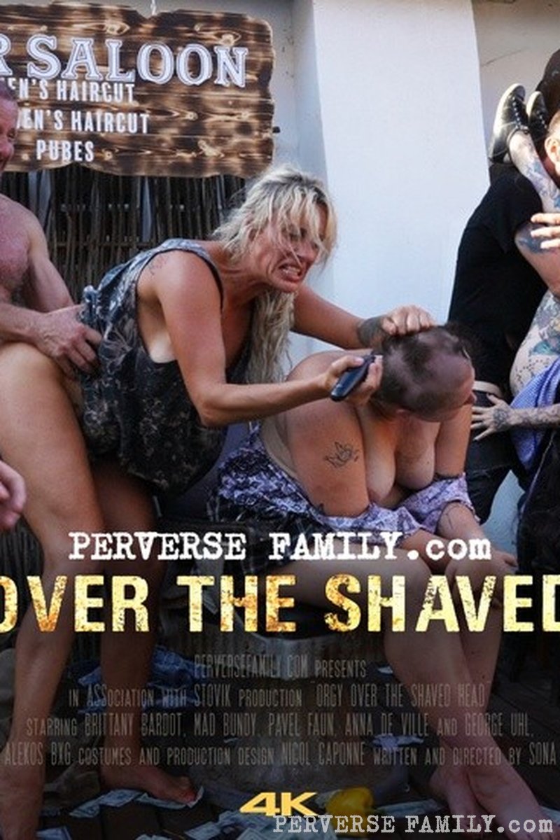 Orgy Over the Shaved Head - Screenshot 1 of 4 - Anal