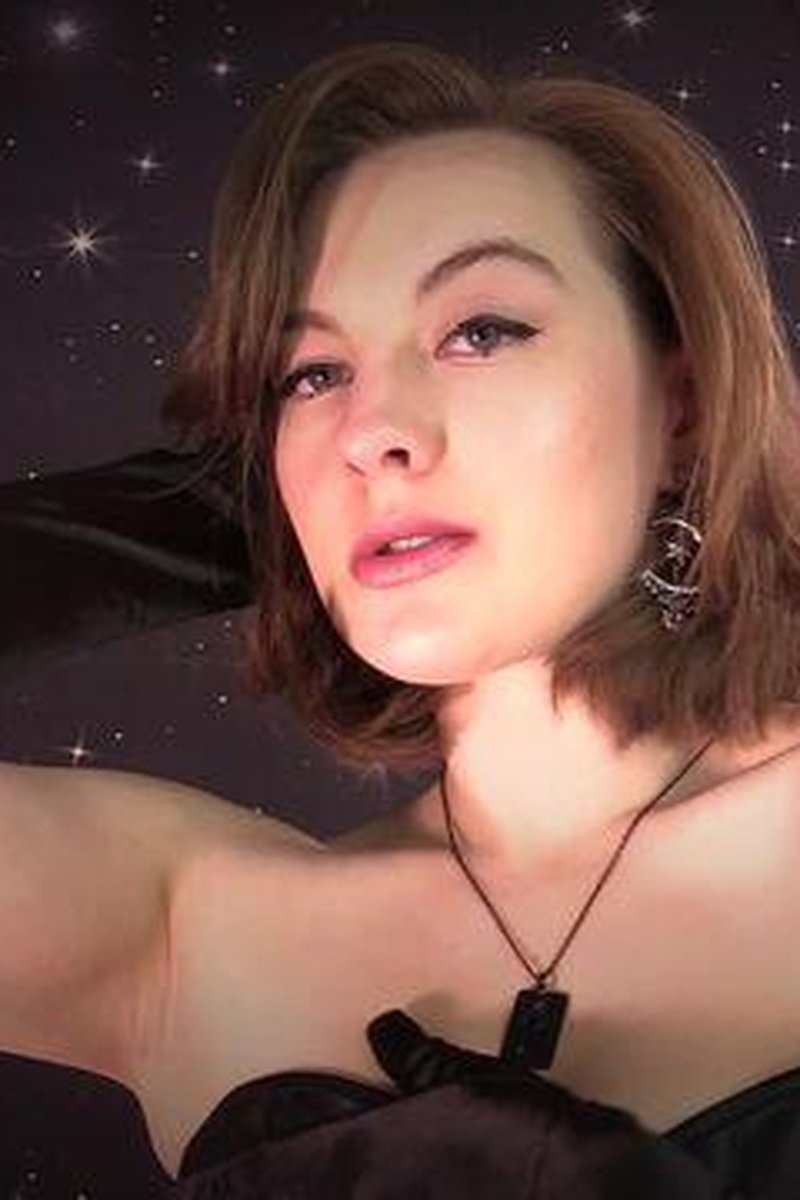 MILF JOI - Screenshot 1 of 4 - Amateur