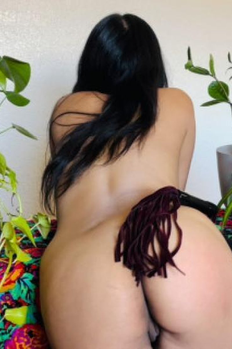 Date With Myself - Screenshot 1 of 4 - Ass Fetish