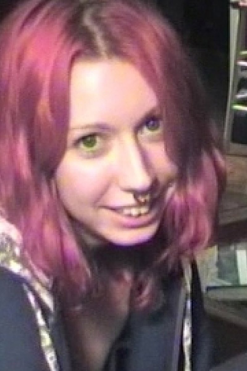 Tragedy Loves Getting Spanked - Screenshot 1 of 4 - Red Hair (Female)