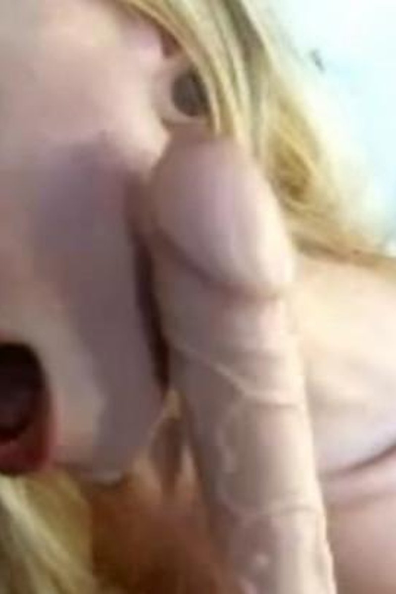 Slutty Secrets - Screenshot 1 of 4 - Ass Fetish