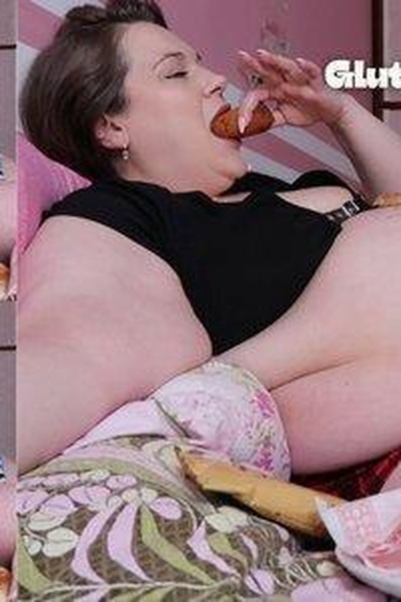 Feedee GF: Gluttonously Stuffing (Mkv) - Screenshot 1 of 4 - BBW