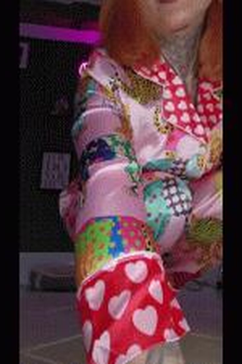 Silky Pyjamas - Screenshot 1 of 4 - Babes