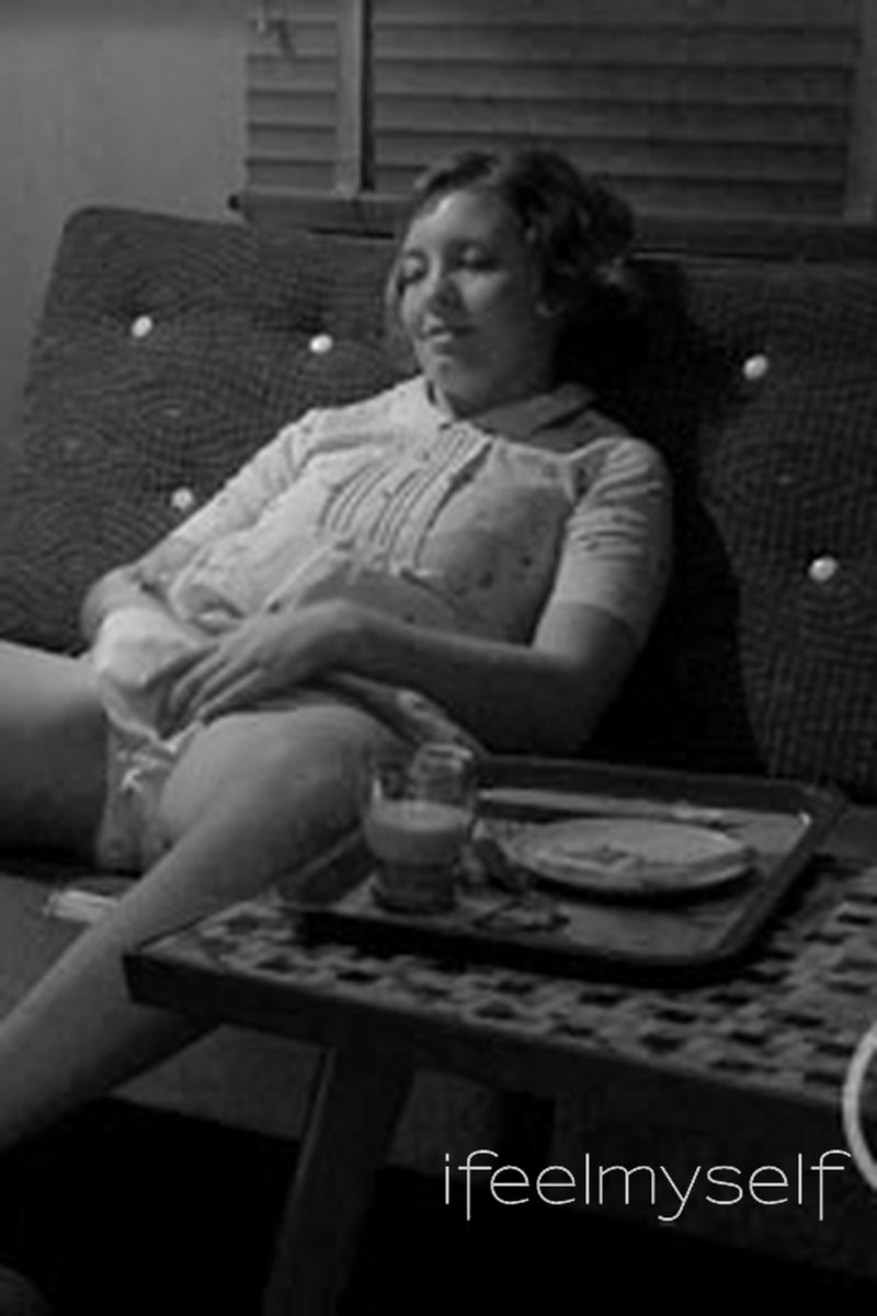 1965 1 - Screenshot 1 of 4 - Hairy Pussy