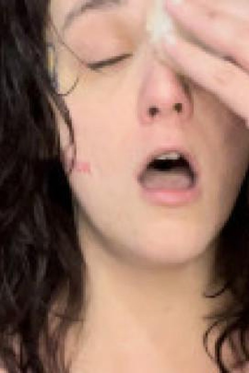 Burping While Getting Ready - Screenshot 1 of 4 - Brown Hair