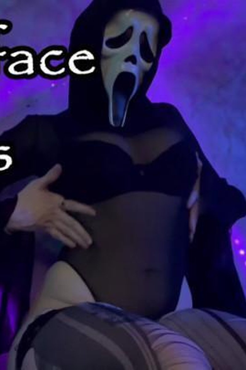 Ghostface Squirts - Screenshot 1 of 4 - Holidays