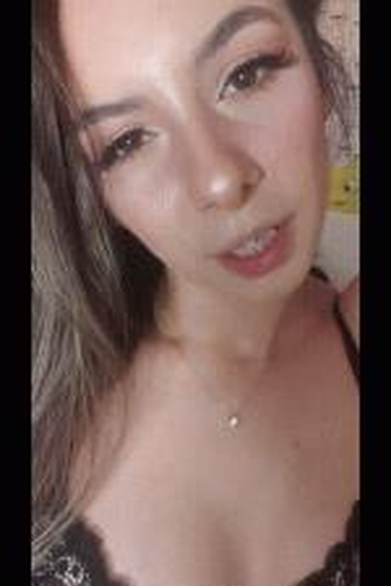 Custom Clip - Screenshot 1 of 4 - Breast Play