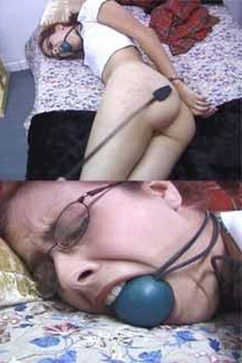 Cuffed Cockette - Screenshot 1 of 4 - BDSM