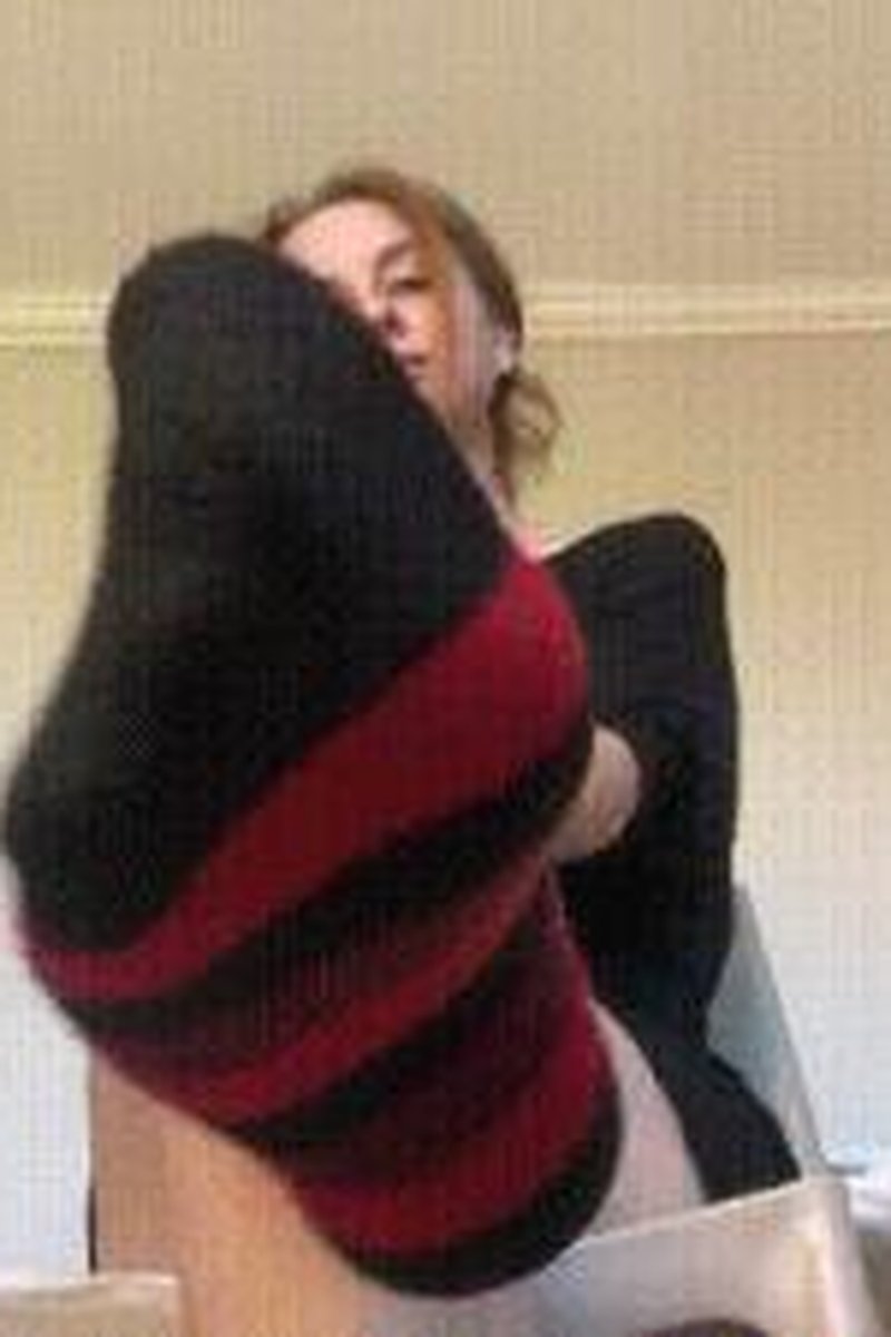 Sock Remove! - Screenshot 1 of 4 - Foot Fetish