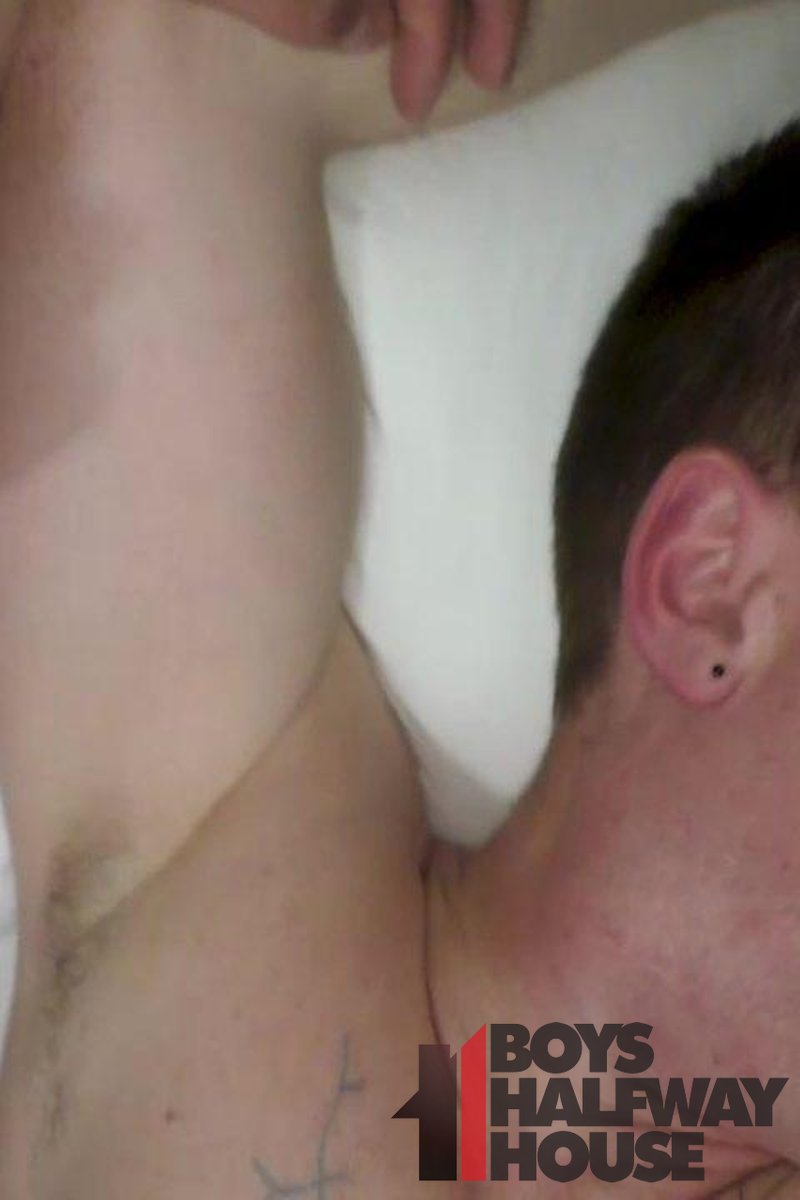 Jizz Storm - Screenshot 1 of 4 - Blowjob