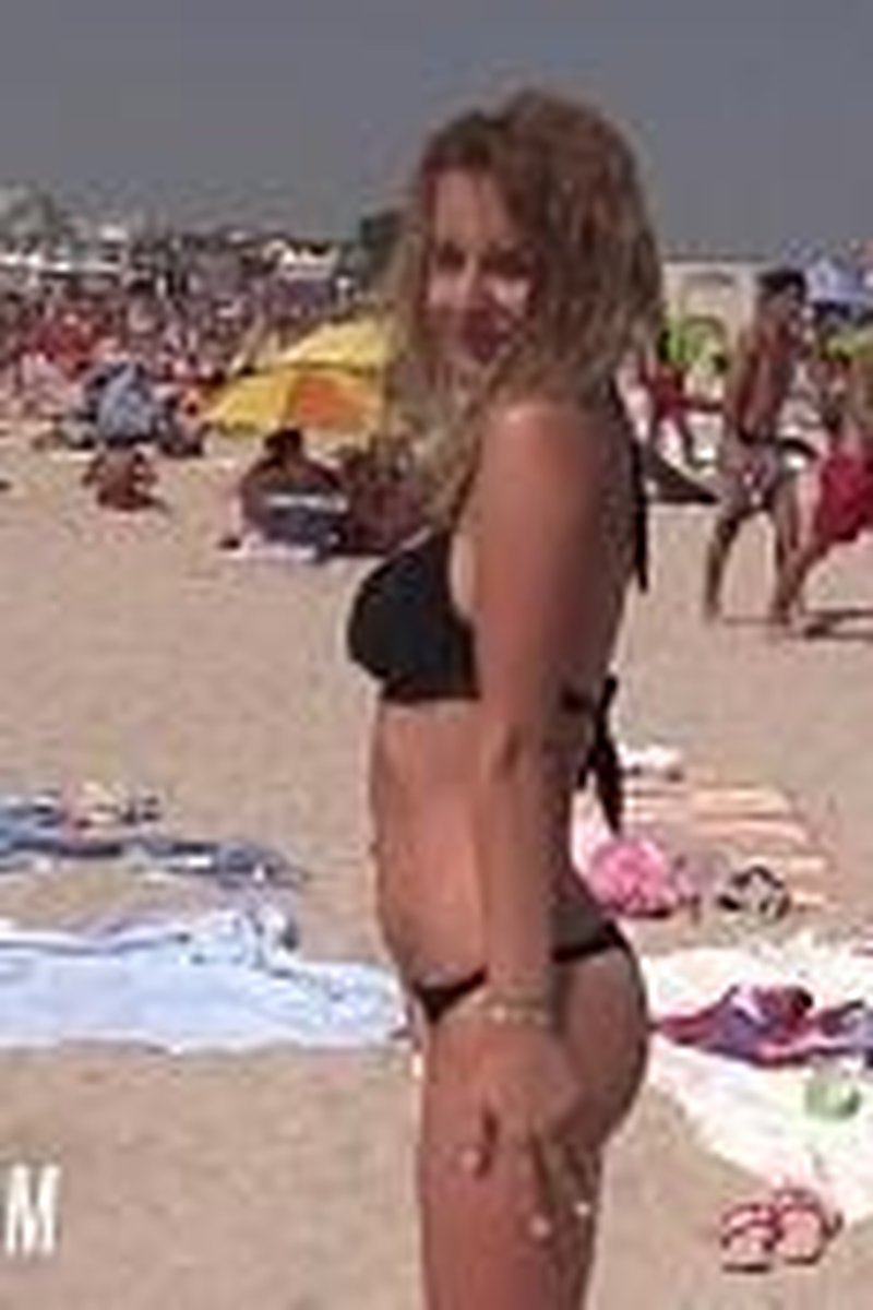 Denisa - Screenshot 1 of 4 - Amateur