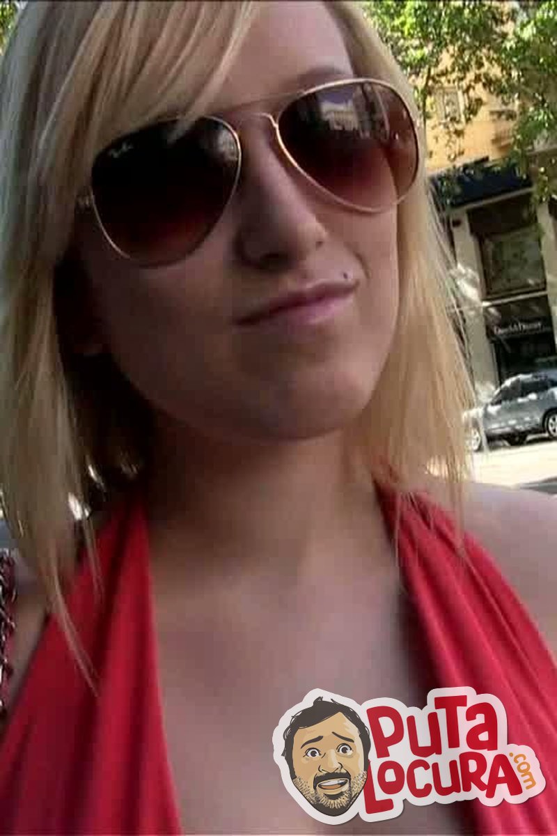 Kitty Follen - Screenshot 1 of 4 - European