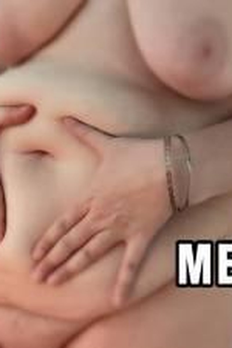 Chubby Belly Button **** - Screenshot 1 of 4 - Belly Admiration