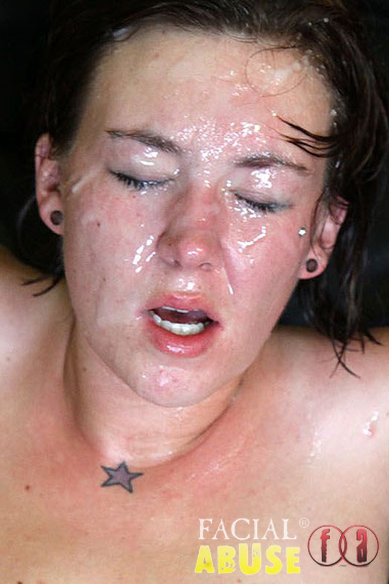 Rayna - Screenshot 1 of 4 - Blowjob