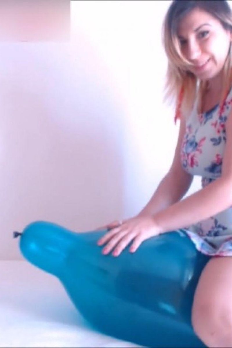 S2P Topless On A Tuftex - Screenshot 1 of 4 - Balloon Fetish