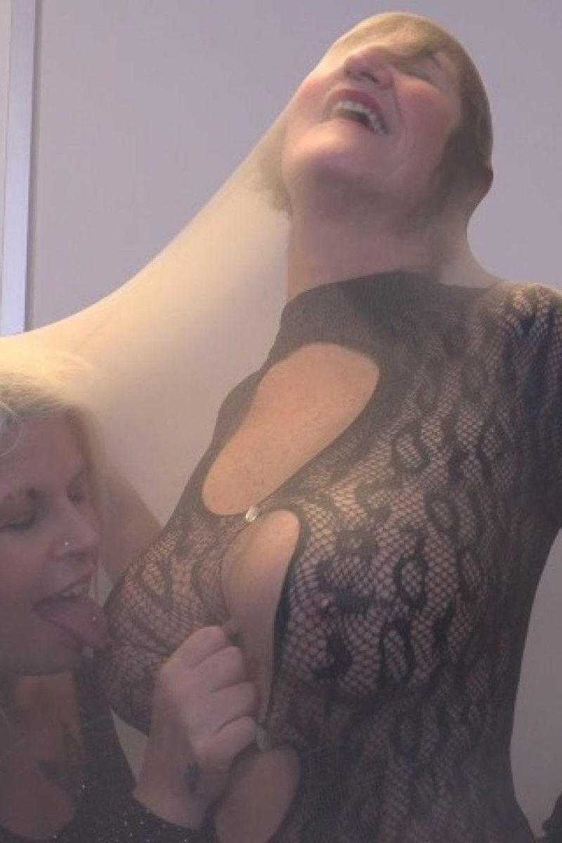 Nylon Lesbians - Screenshot 1 of 4 - British