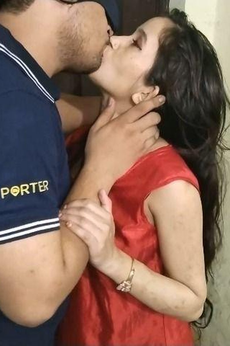 TP-manyvidsindianbhabhi-indian-desi-horny-wife-fucked-by-her-driver-with-clear-hindi