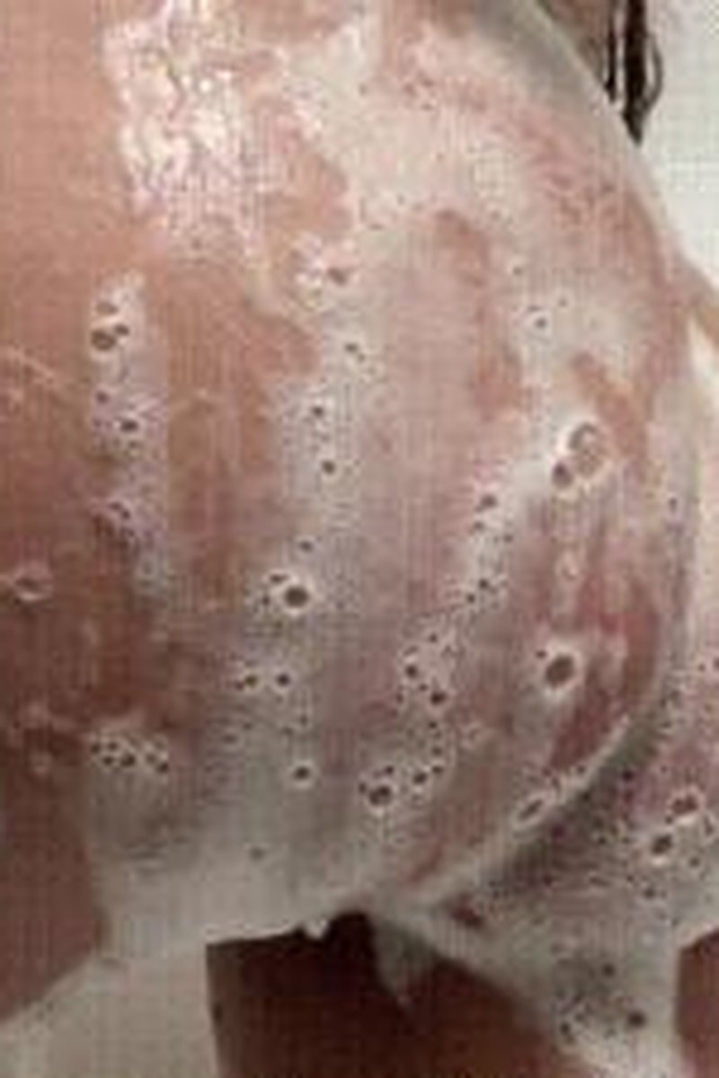 Soapy Ass Tease - Screenshot 1 of 4 - Ass Fetish