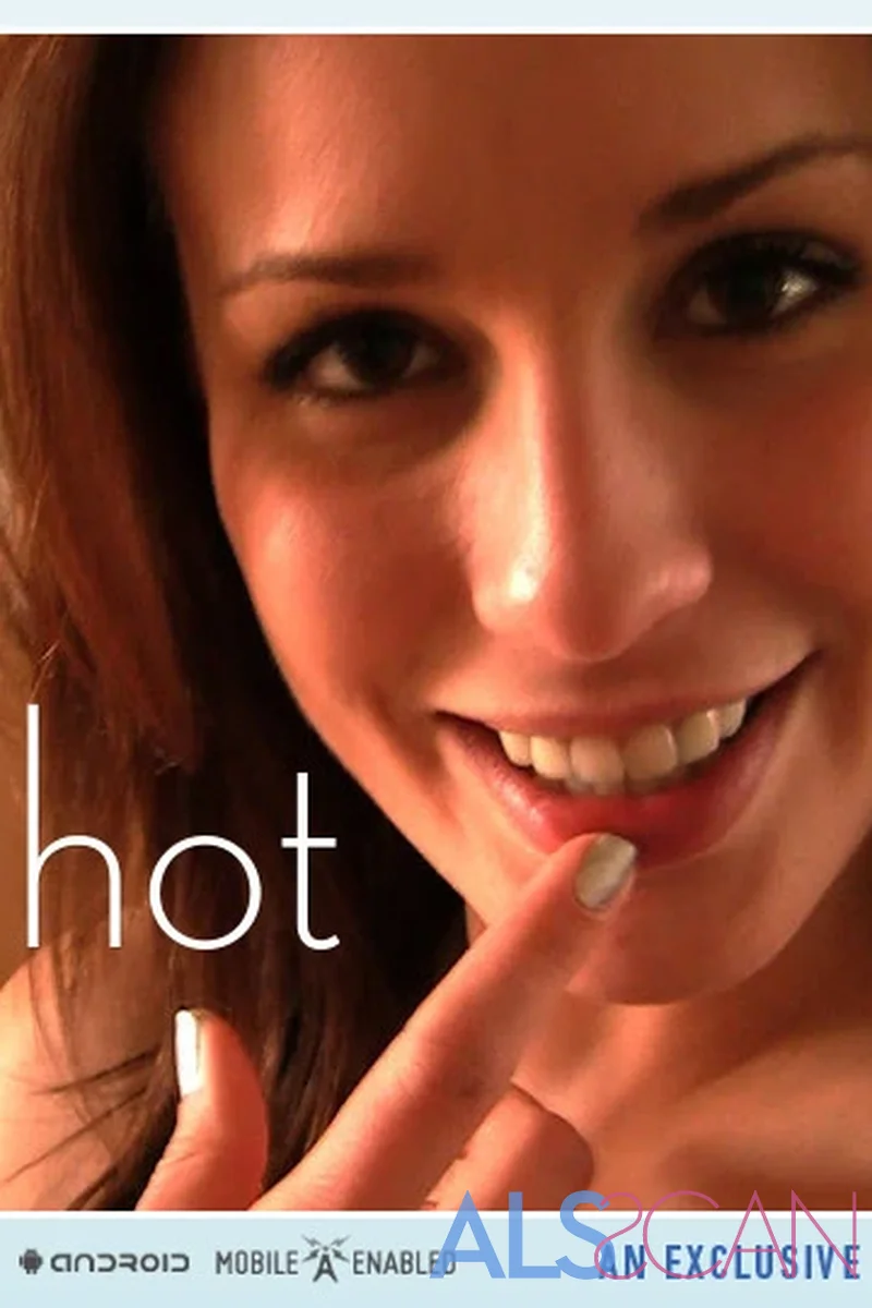 Self Shot - Screenshot 1 of 4 - Fingering