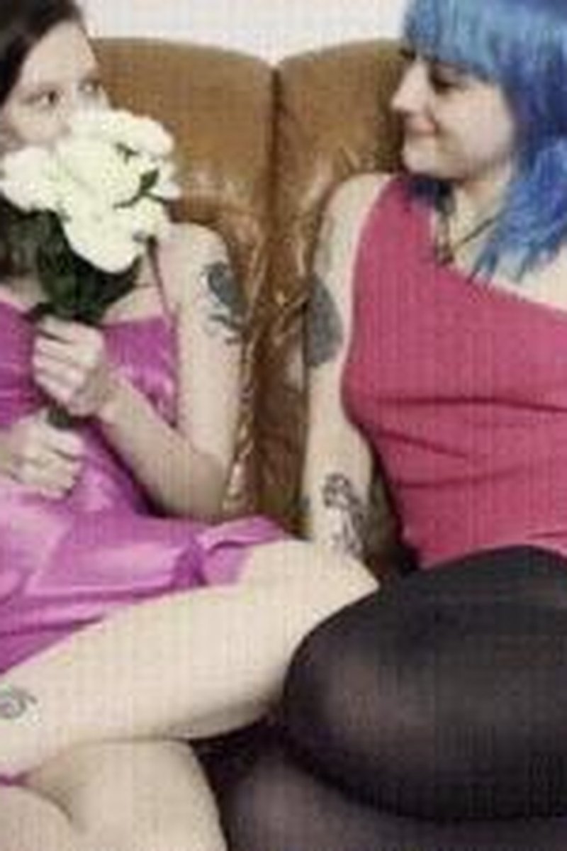 Odd Insertions 6 - Screenshot 1 of 4 - European