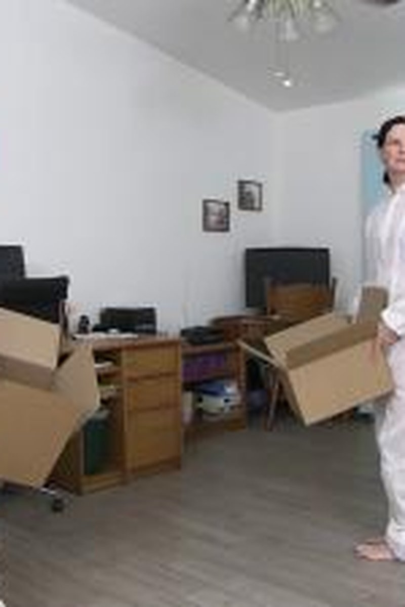 Making Moves - Screenshot 1 of 4 - Ass Fetish