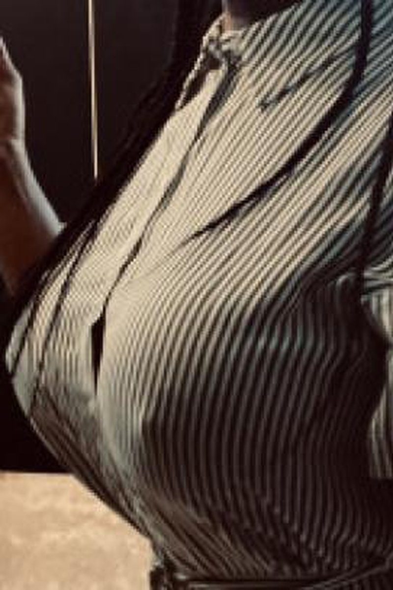 Zoom On My Large Breasts - Screenshot 1 of 4 - Big Tits