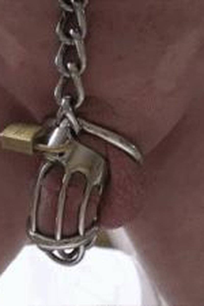 Make Yourself Useful - Screenshot 1 of 4 - Chastity Male