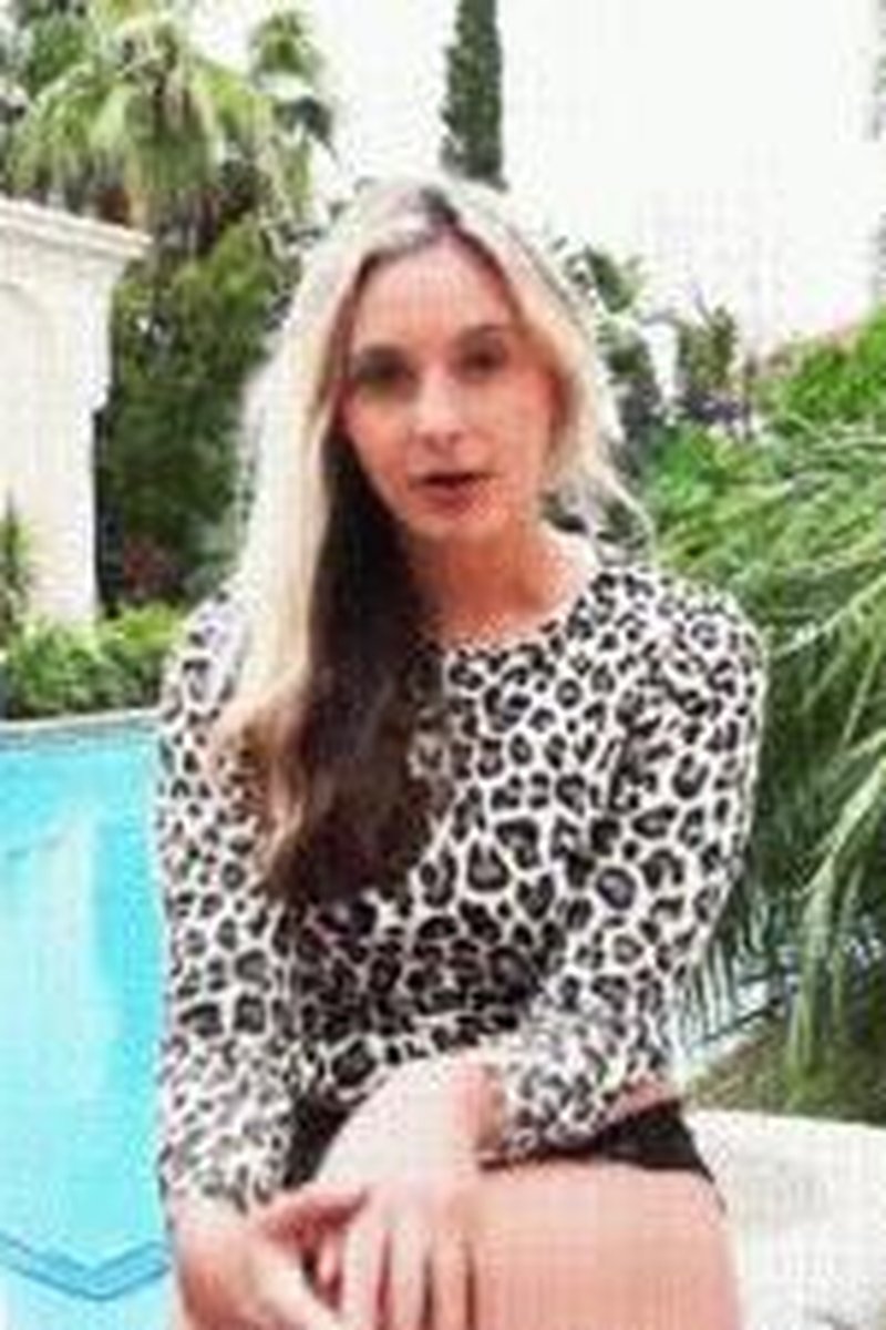 Keep Quiet - Screenshot 1 of 4 - Blackmail