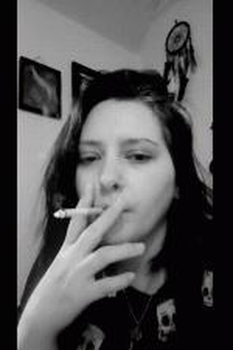 Nicotine - Screenshot 1 of 4 - Cigarette