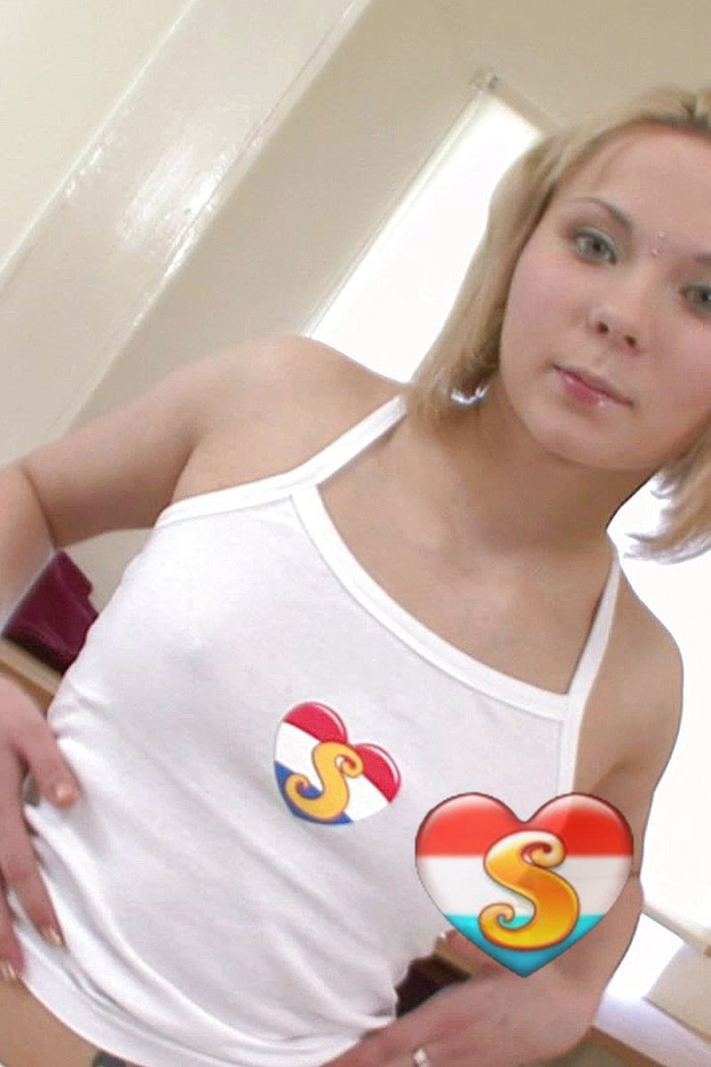Sofia Loves Being Ratchet - Screenshot 1 of 4 - Anal