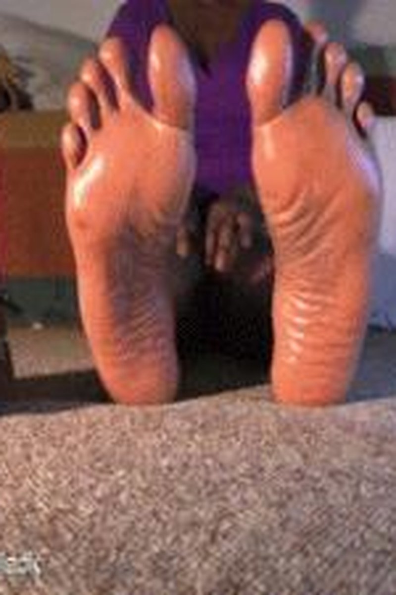 Metronome Foot Mindfuck - Screenshot 1 of 4 - Foot Fetish