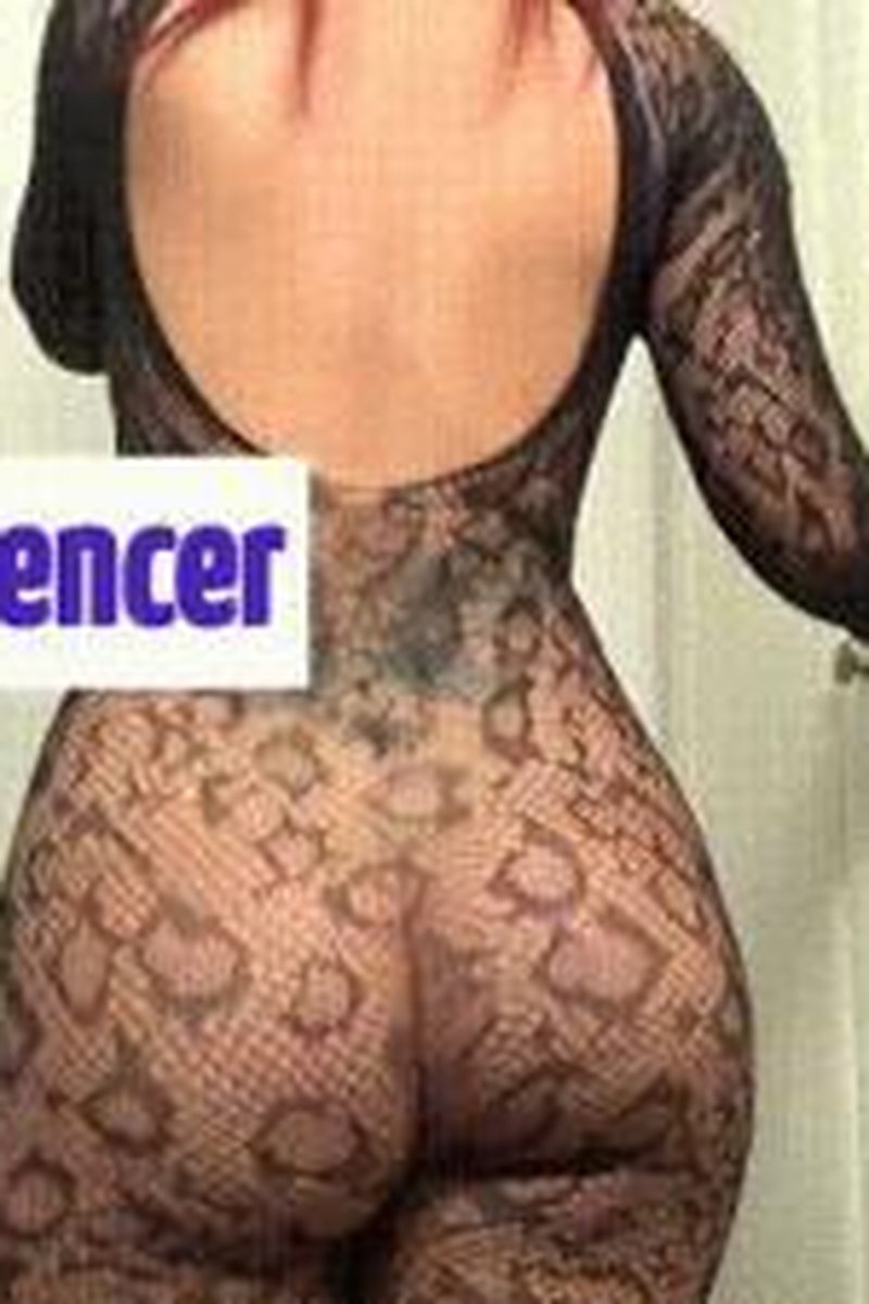 Binge Influencer - Screenshot 1 of 4 - Addiction Fetish