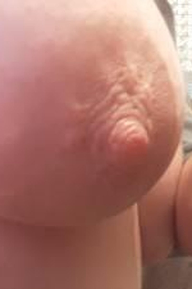 Tits - Screenshot 1 of 4 - Mature (30+)