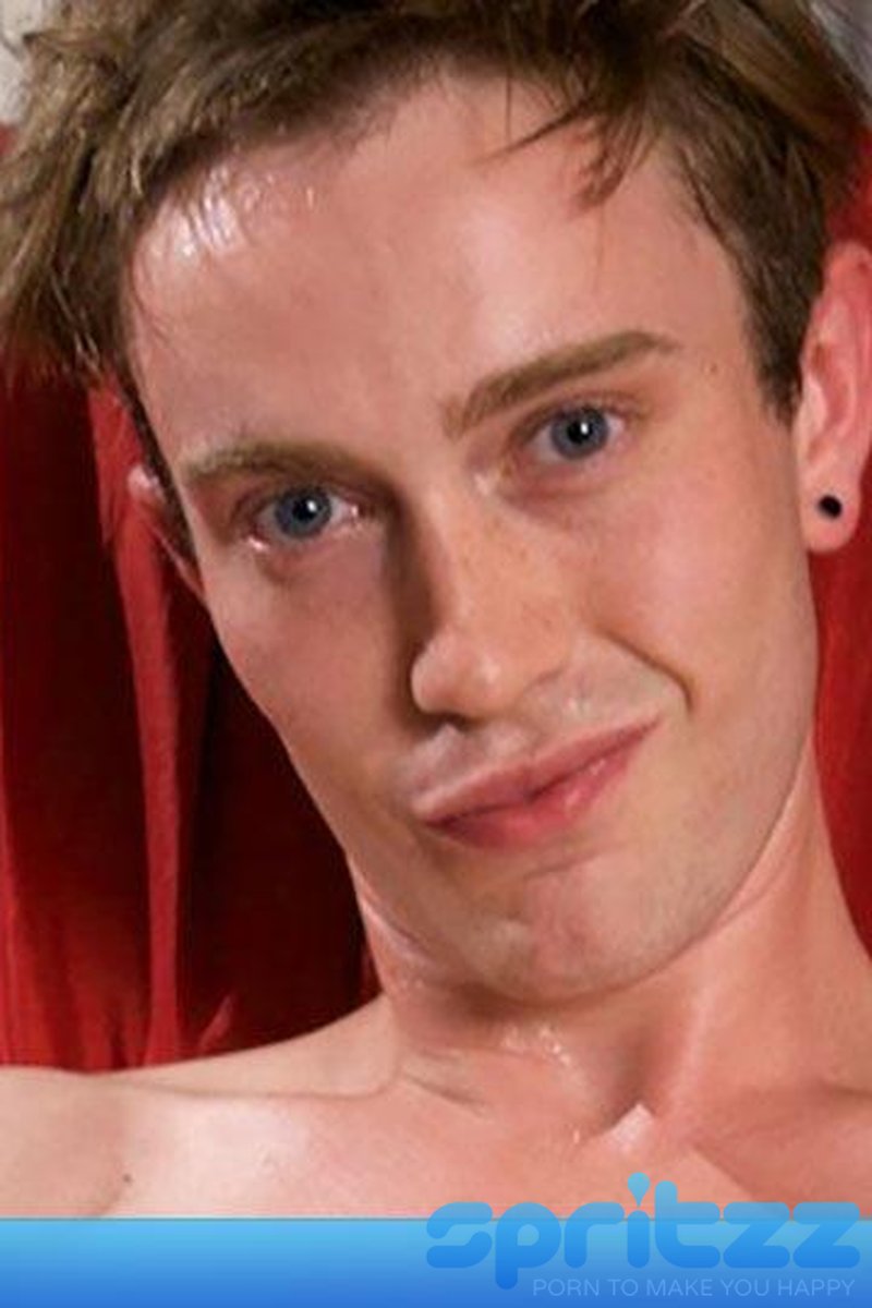 Casting Johnny Bennett - Screenshot 1 of 4 - Gay