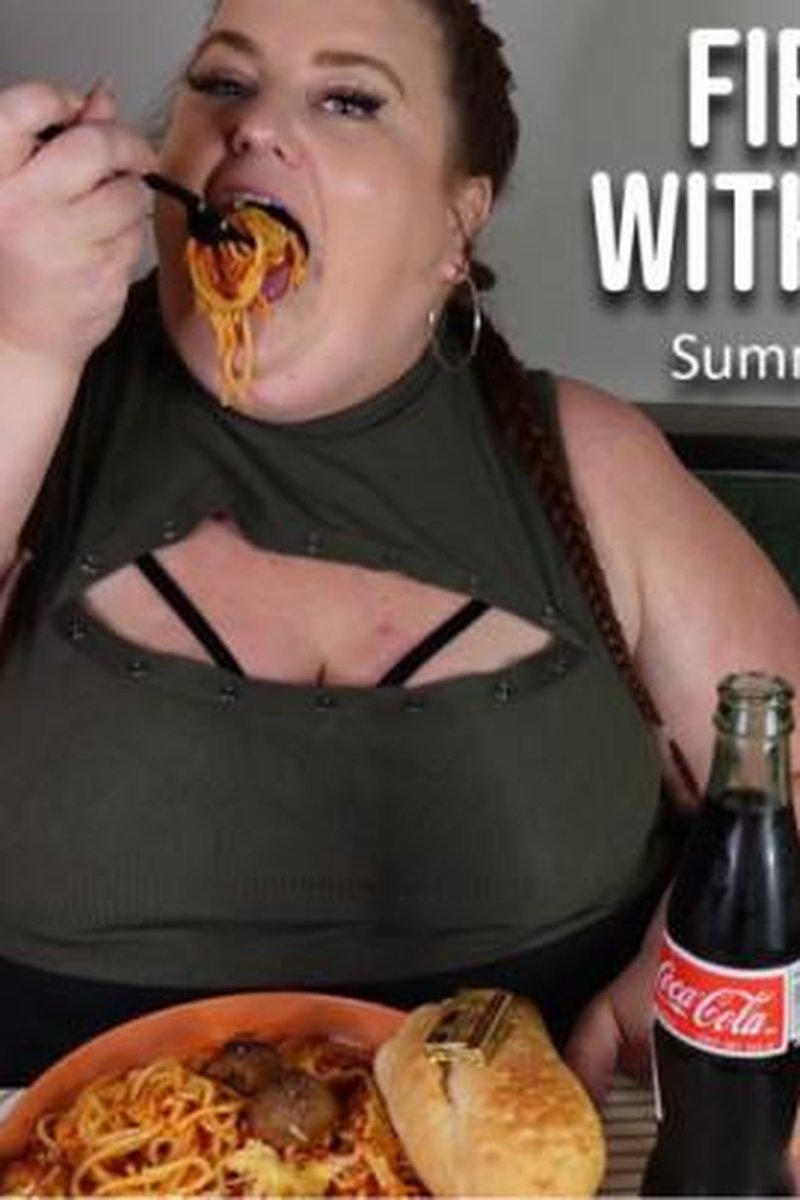 First Date With A Feedee - Screenshot 1 of 4 - BBW
