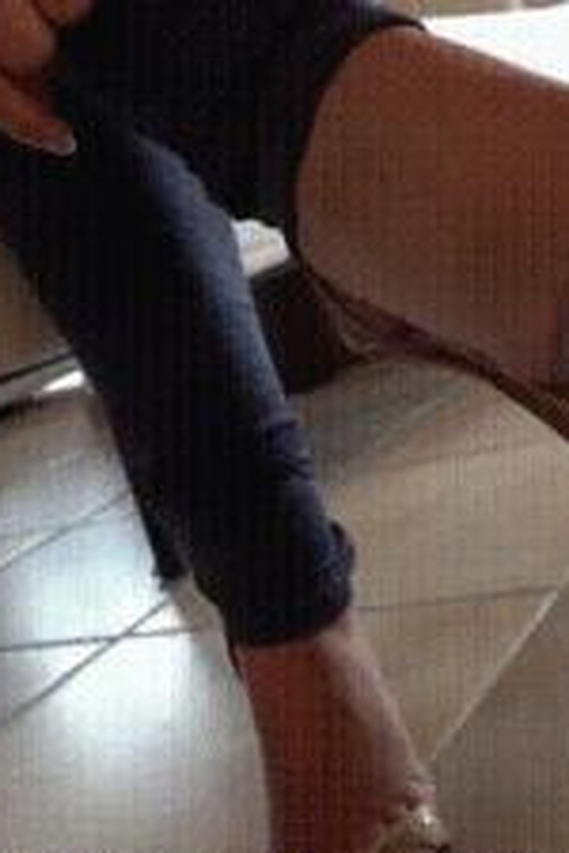 TP-iwantclipsladyanjagermanmistress-in-wichslaune-wichs-zu-meinen-heels