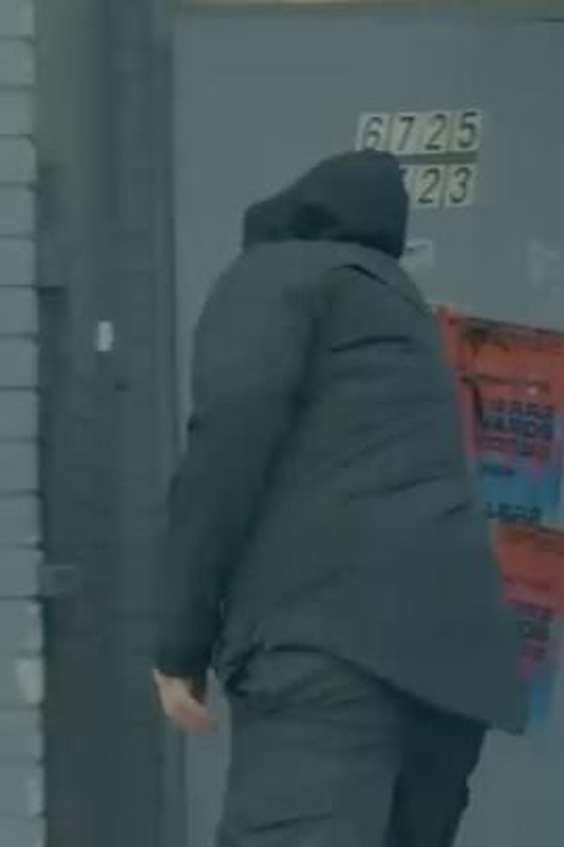 Explore Manyvids - Screenshot 1 of 4 - Behind The Scenes