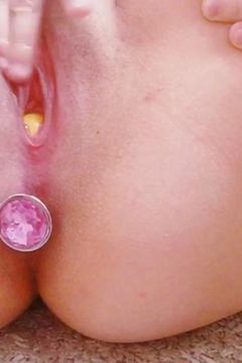 Ping Pong Ball Stuffing - Screenshot 1 of 4 - BBW