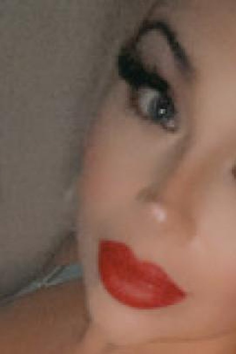 Custom Cuckold - Screenshot 1 of 4 - BBC