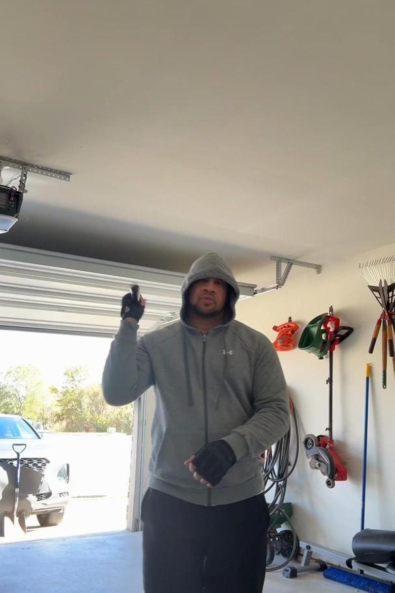 Nunchuck Training - Screenshot 1 of 4 - Health And Fitness