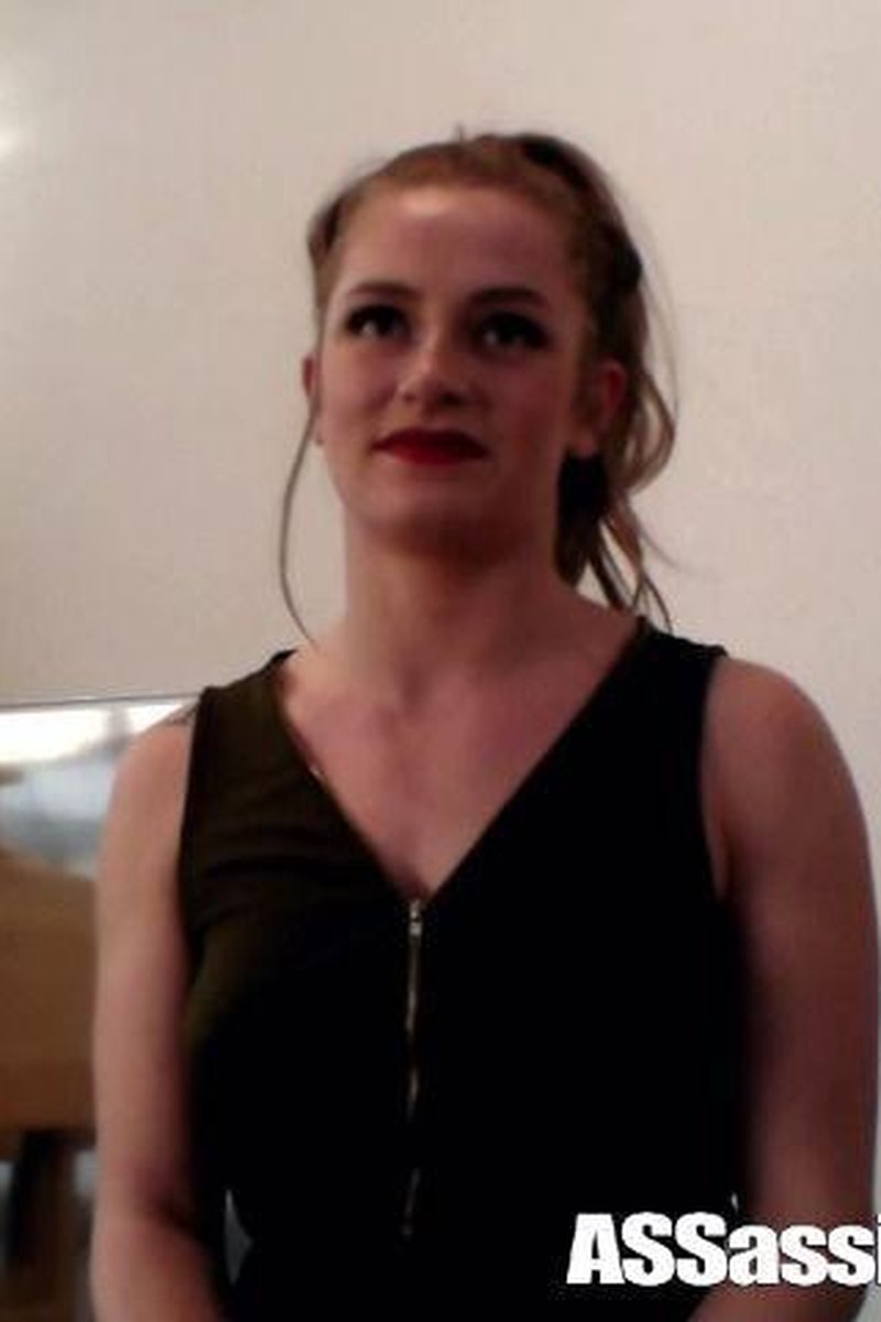 Interview: Cora Moth - Screenshot 1 of 4 - Behind The Scenes