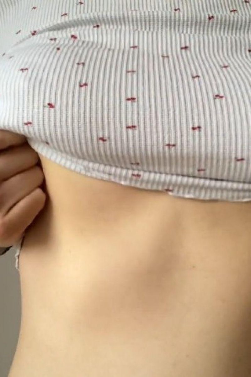 Two Free Titty Drops - Screenshot 1 of 4 - Big Tits