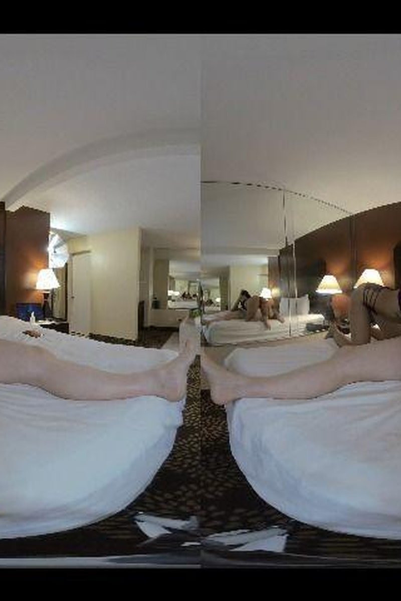 VR 3D 1 Min Teaser Tad Fucks Olive - Screenshot 1 of 4 - Blowjob
