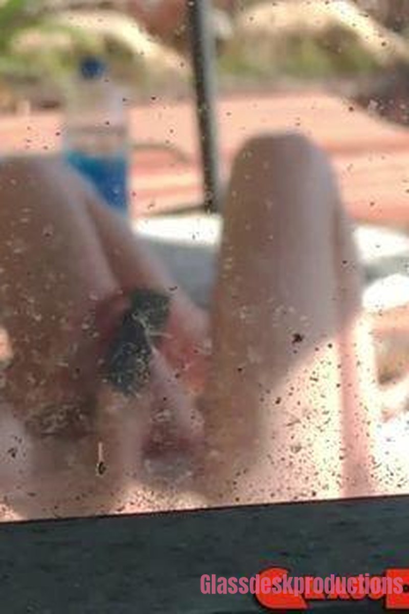Kristi Creeper Poolside - Screenshot 1 of 4 - Kristi Love
