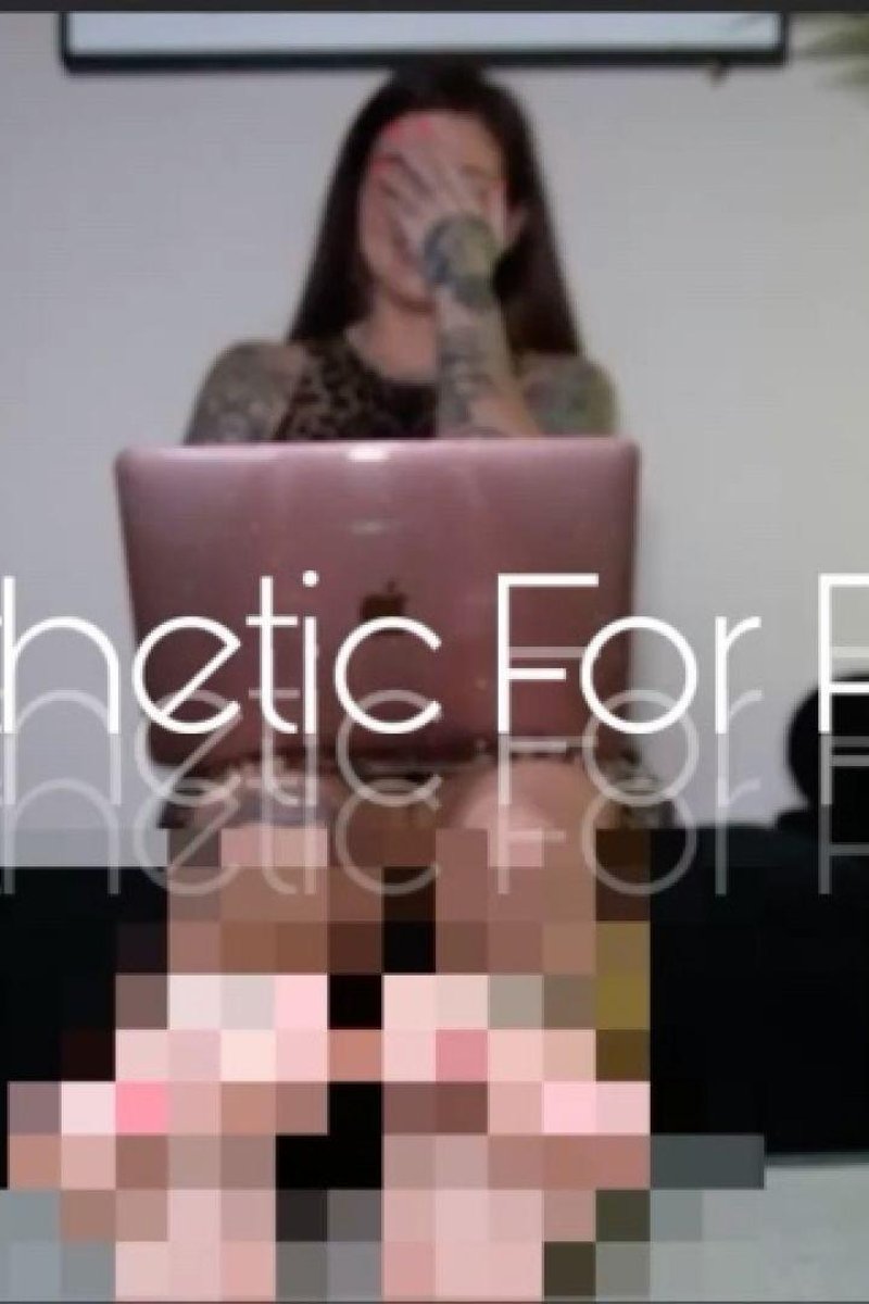 Pathetic For Pixels - Screenshot 1 of 4 - Femdom