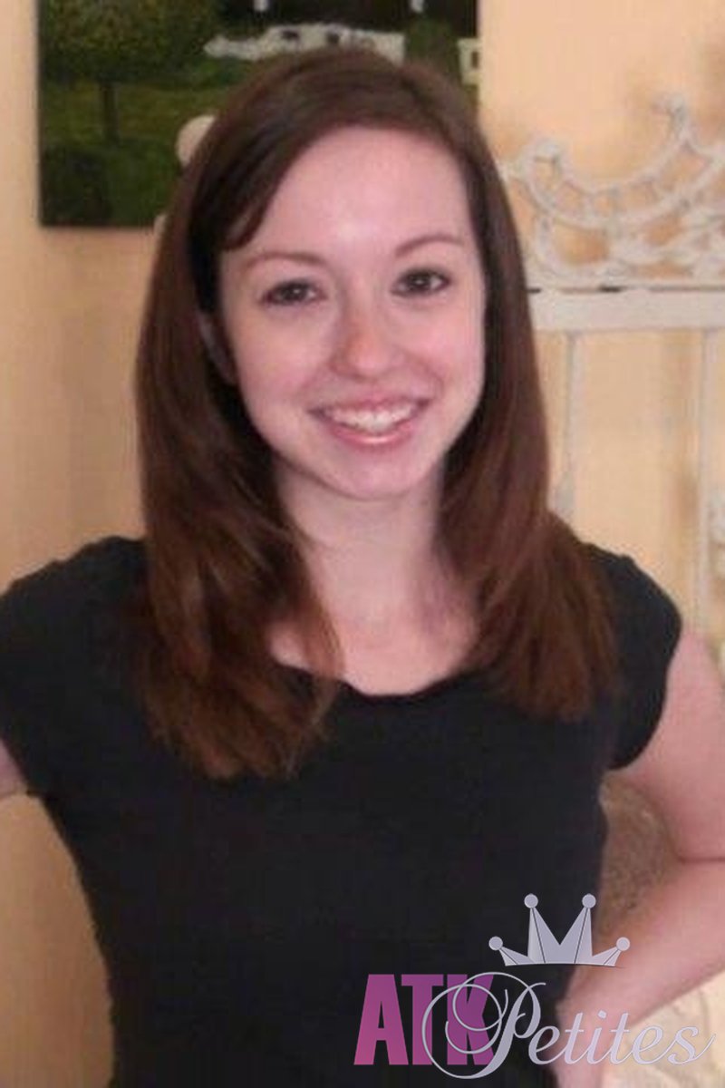 Ally Evans - Interview - Screenshot 1 of 4 - Ally Evans