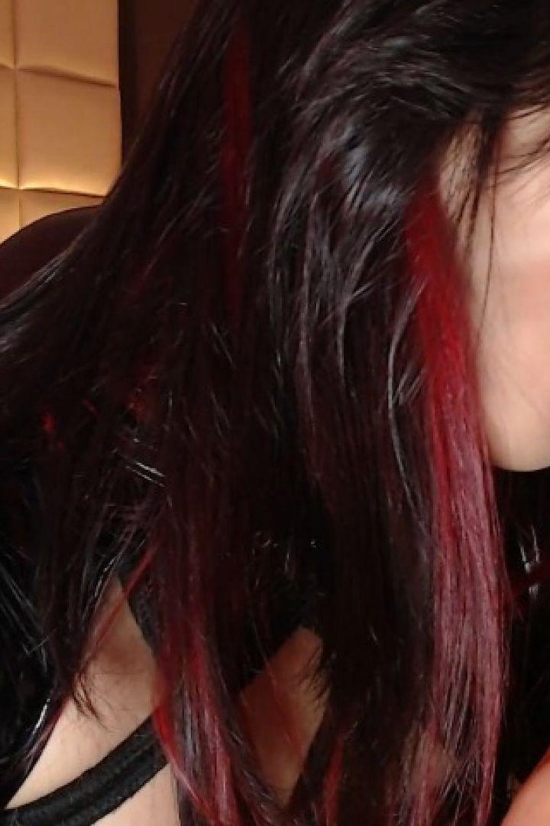 Nasty BJ - Screenshot 1 of 4 - Blowbang