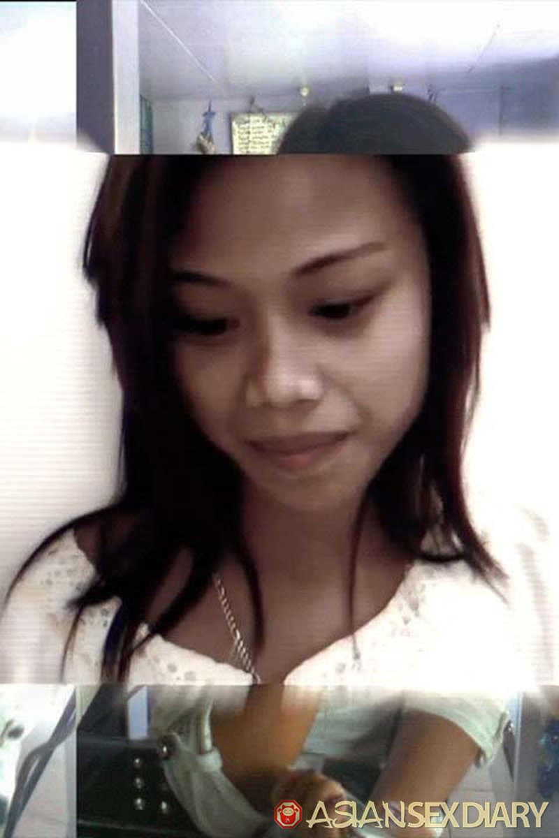 Laiza Webcam - Screenshot 1 of 4 - Asian