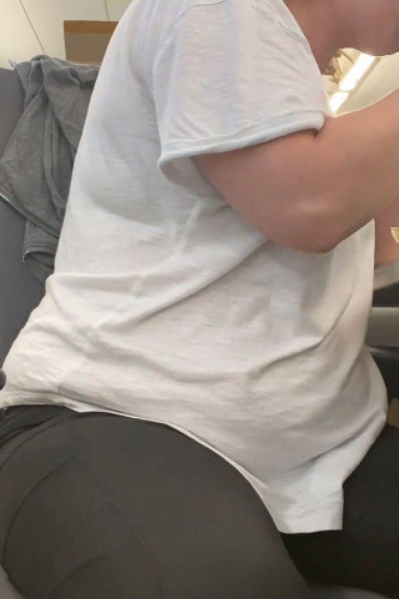 Stuffing At Work - Screenshot 1 of 4 - Belly Fetish