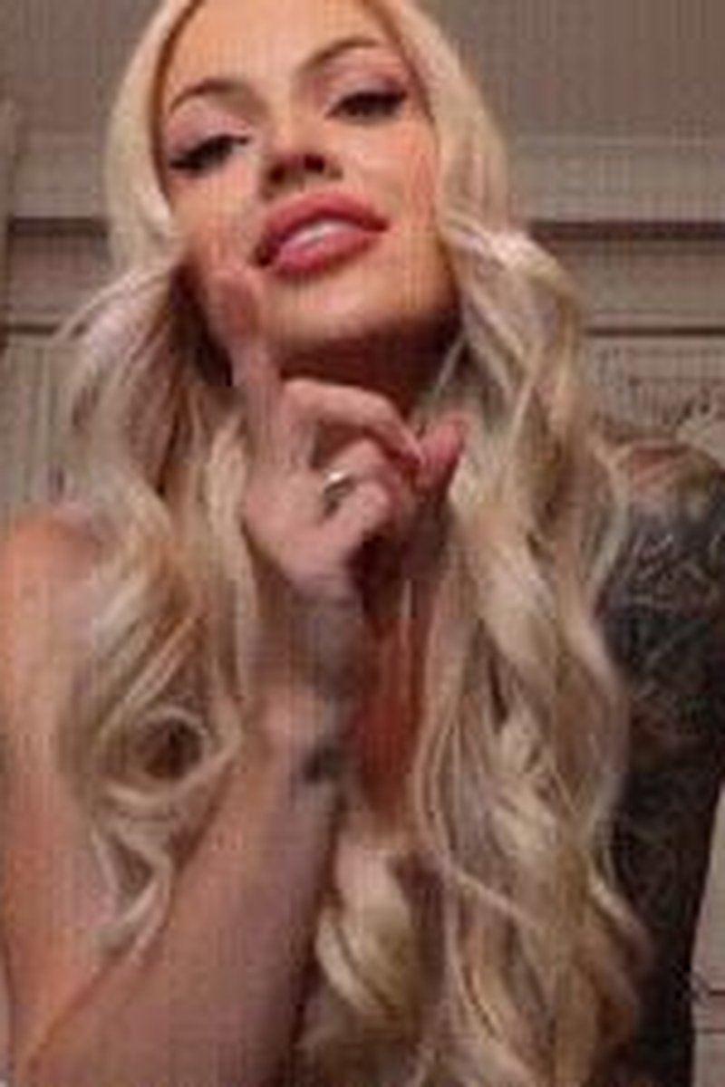 Jerk Puppet - Screenshot 1 of 4 - Femdom